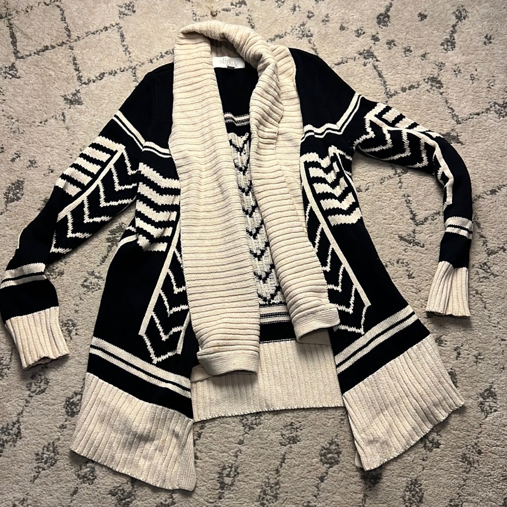 Cardigan sweater